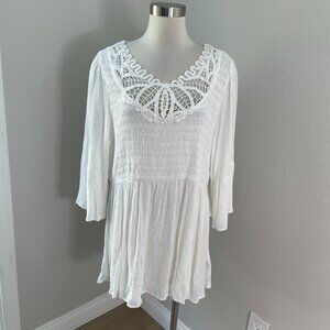 NEW Torrid Womens Plus 3X White Crochet Neckline Smocked Boho Tunic Top Shirt